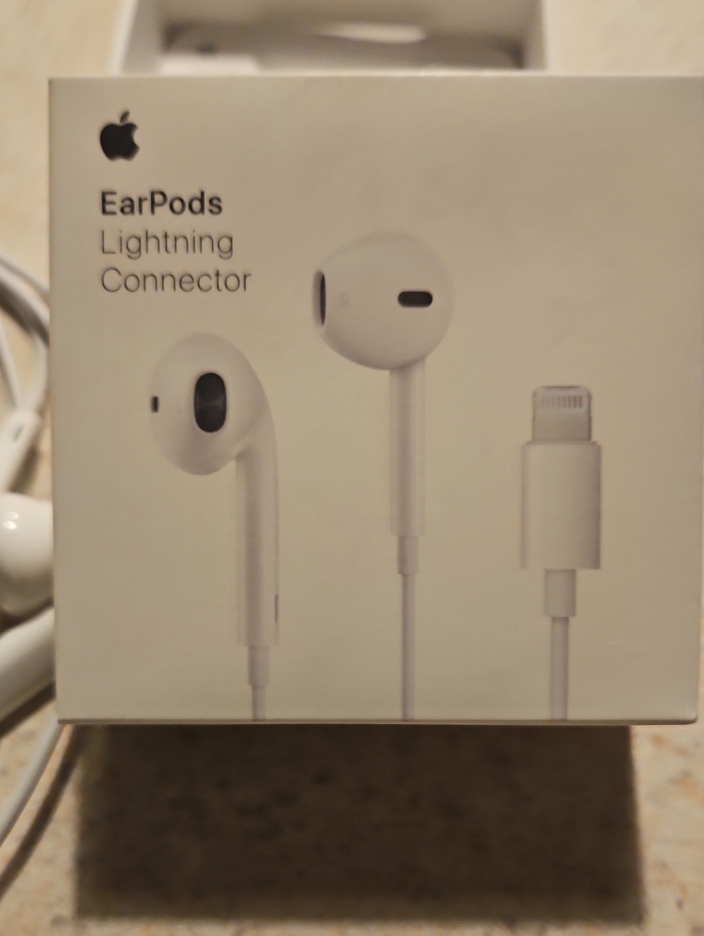 Apple EarPods Lightning Connector - White